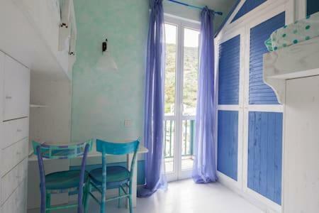 Apt. With An Exciting View مونتيروسّو ال ماري المظهر الخارجي الصورة